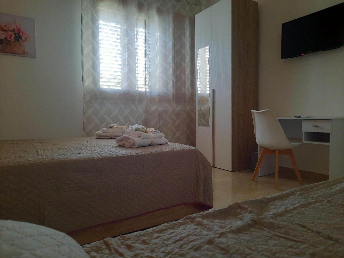 B&B Tre Sorelle Surbo Экстерьер фото